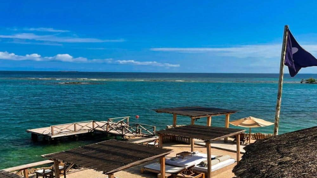 Mangata Beach Club