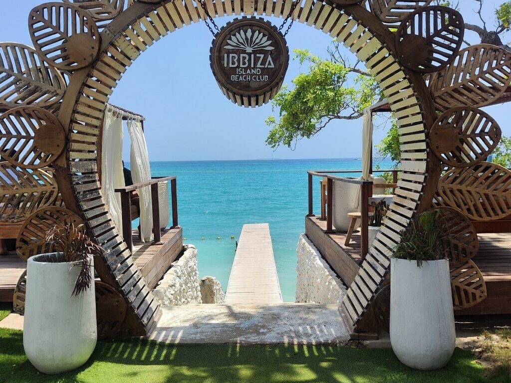 Ibbiza island Area Club
