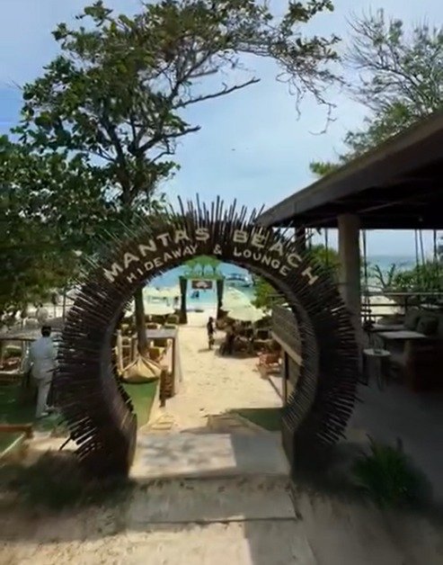 Mantas Beach