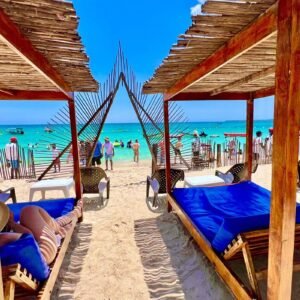 Flamingo Beach